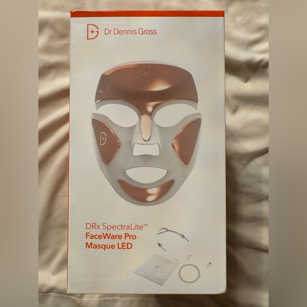 White VR AR Full-Face Mask with Futuristic Design